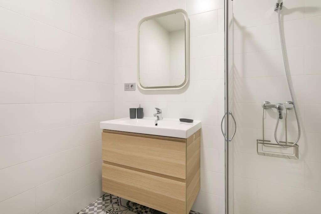 Cozy Apartment City Center Аліканте Екстер'єр фото