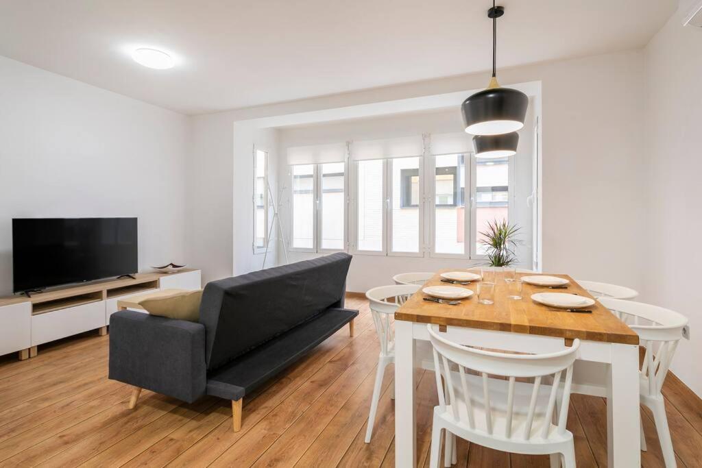 Cozy Apartment City Center Аліканте Екстер'єр фото